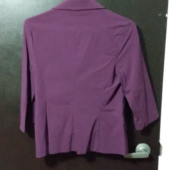 Ricki's Blazer - Picture 3 of 3